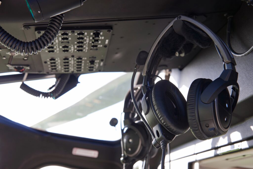 航空機内の無線通信ヘッドセット